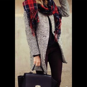 Guess Wool Coat in size Small. Black with grey.